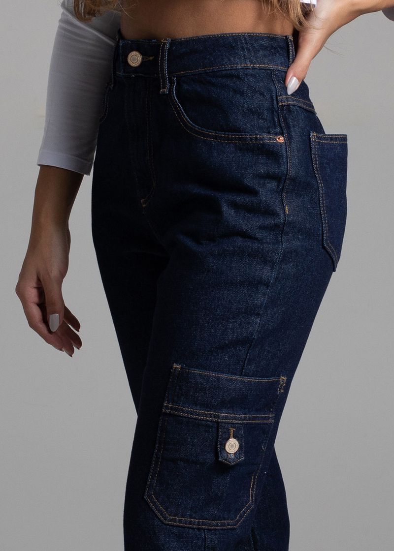 calca-jeans-sawary-reta-271121-detalhe--5-